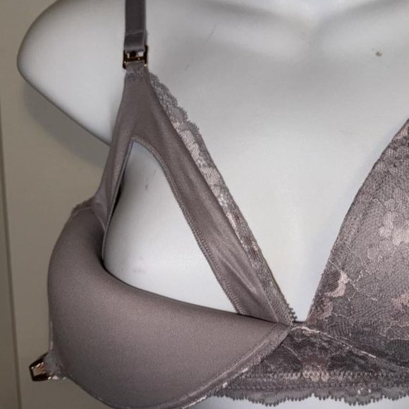 VICTORIA'S SECRET Wireless Nursing Bra Lace Bra 32DDD / 32F - Picture 1 of 7
